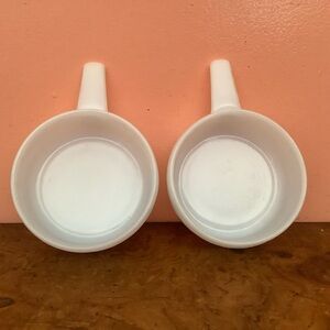 2 Vintage Soup Bowls With Handles Milk Glass Bake 1970 J2639 14oz USA OvenWare